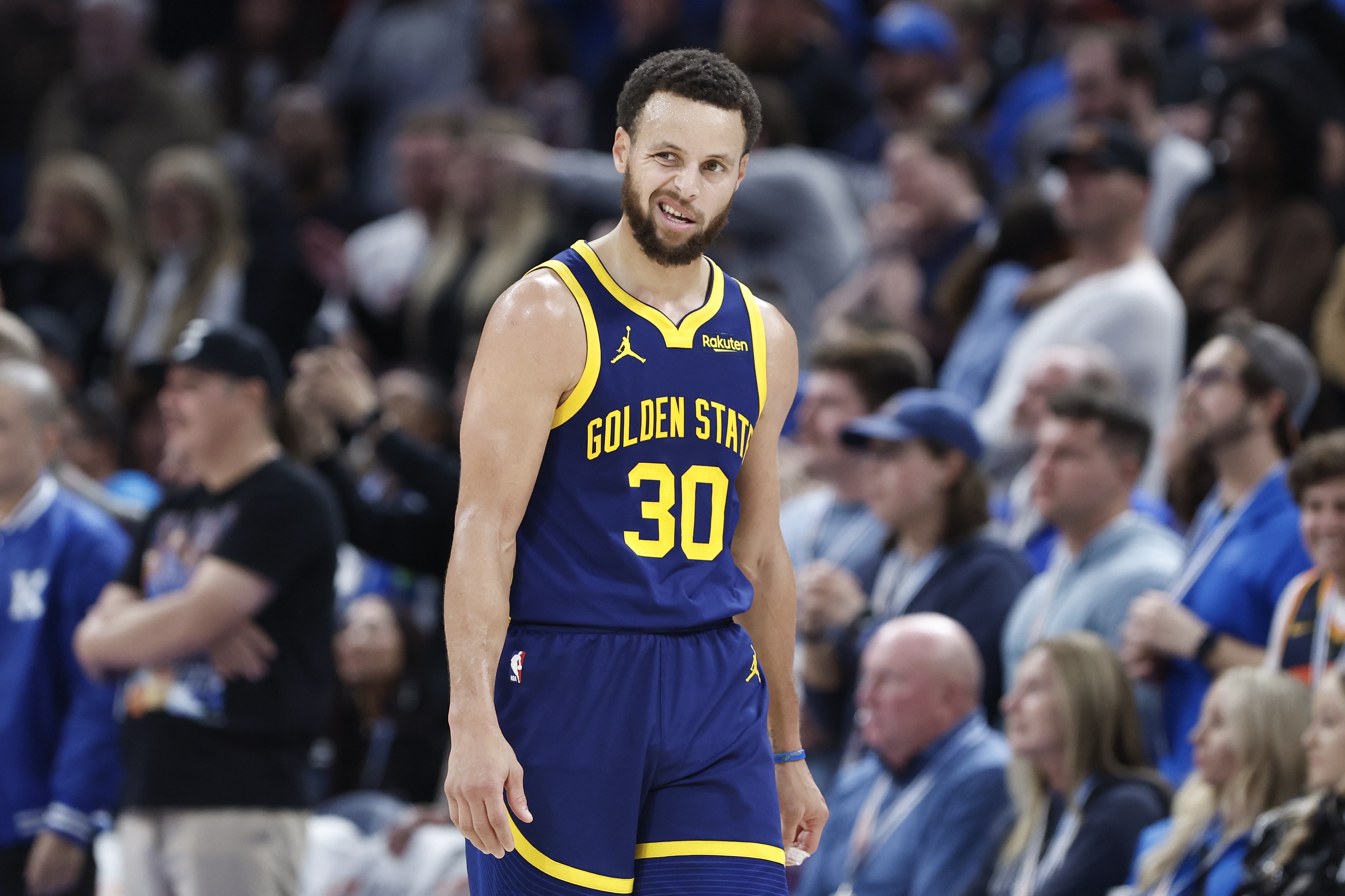 乐鱼体育下载-NBA比赛中球员心境探讨引关注