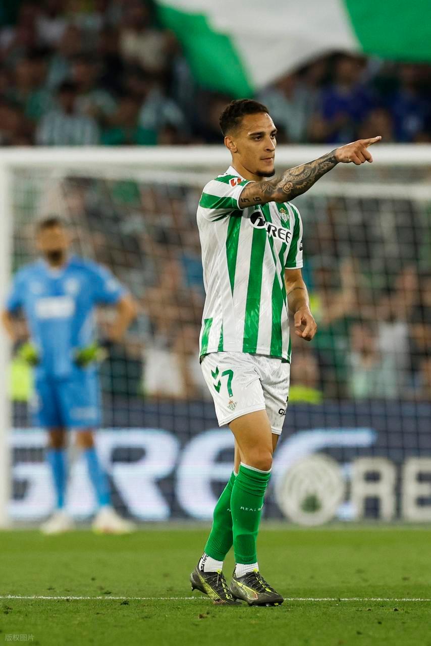 乐鱼体育竞技-贝蒂斯队实力强劲,展现出色表现