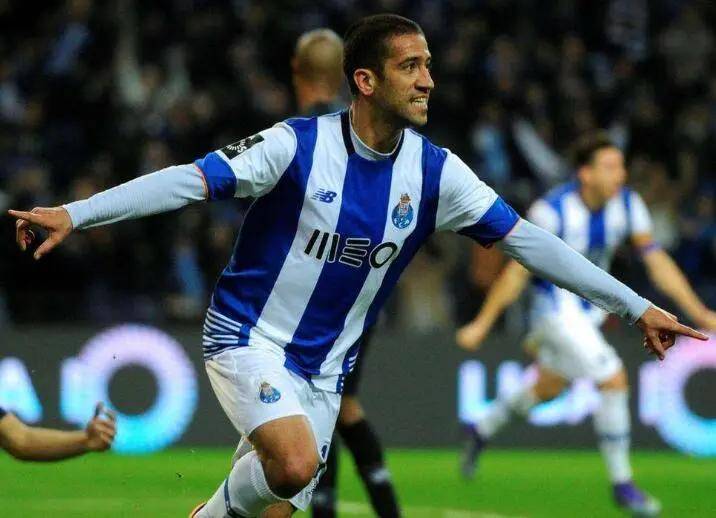 斯帕尔主场取胜,继续保持不败战绩的简单介绍 斯帕尔主场取胜,继续保持不败战绩的简单介绍