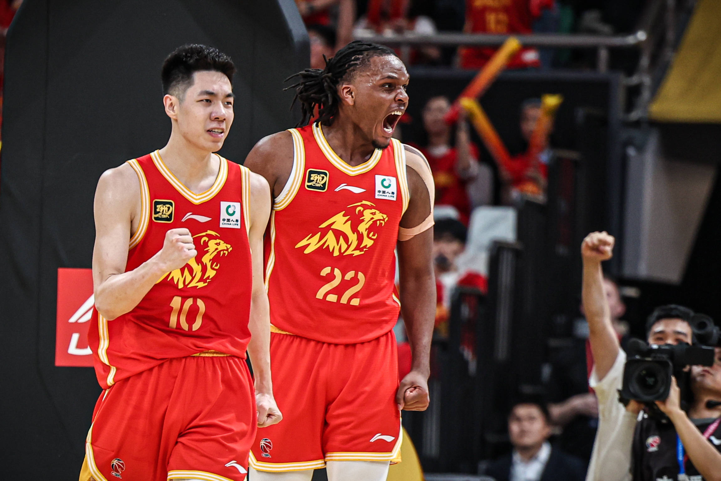 广厦队在主场战胜山东男篮,取得关键胜利的简单介绍 广厦队在主场战胜山东男篮,取得关键胜利的简单介绍