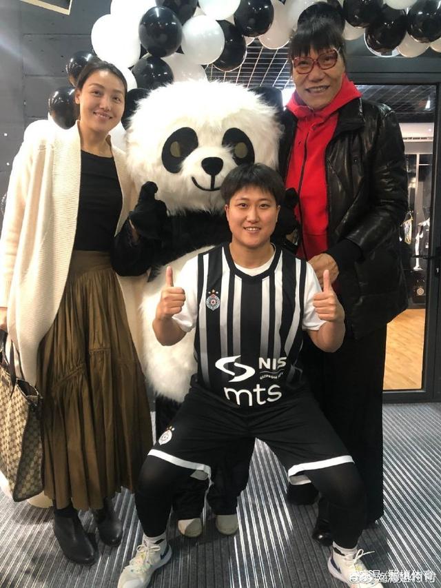 斯洛文尼亚女篮成就斐然豪夺冠军的简单介绍 斯洛文尼亚女篮成就斐然豪夺冠军的简单介绍