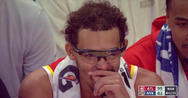 老鹰后卫生涯首次三双,成为焦点人物 老鹰后卫生涯首次三双,成为焦点人物