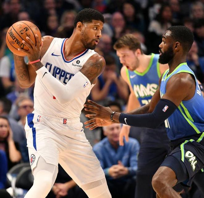 包含快船遭遇惨败，五连败创队史记录的词条