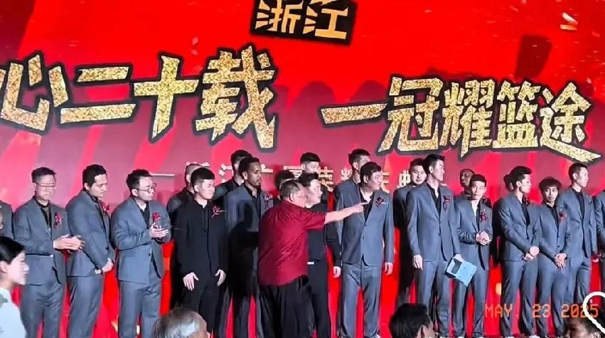 广厦男篮连胜，赢得对阵浙江队的胜利