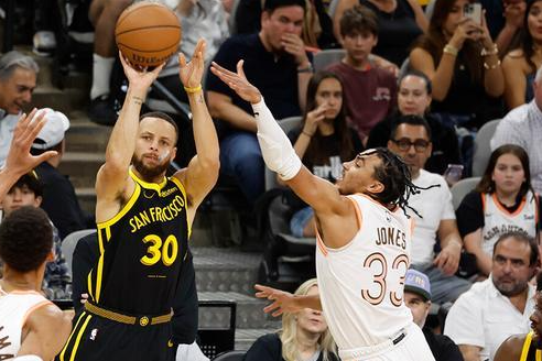 乐鱼体育活动-关于勇士球队配合默契,取得大胜晋级下一轮的信息